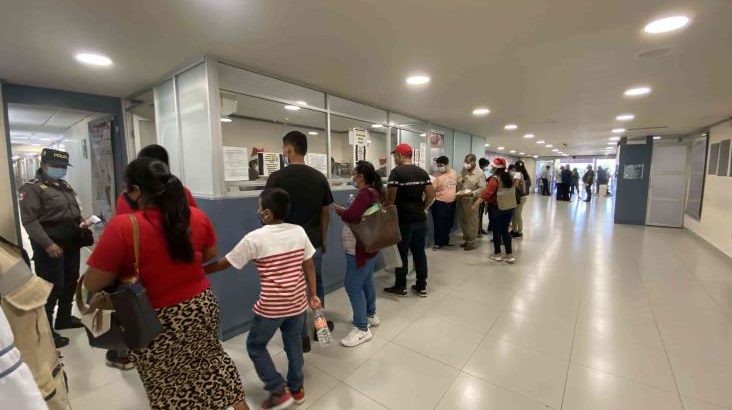 26 trabajadores de Salud en Veracruz recibieron su base de trabajo