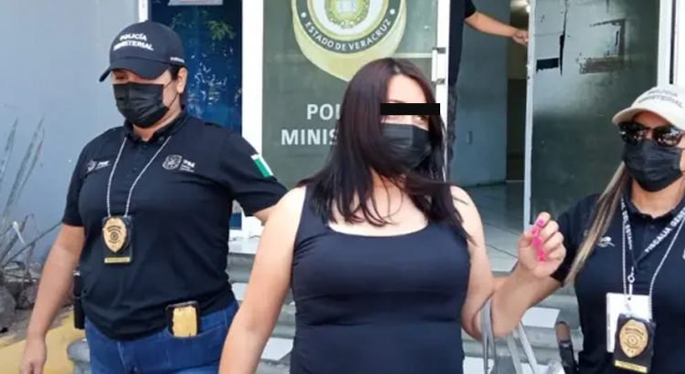 Imputan a Yesenia N., presunta asesina intelectual de una familia en Veracruz