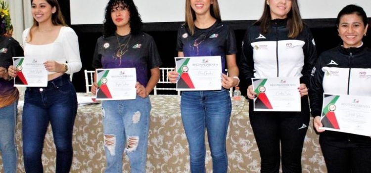 Gimnastas veracruzanas reciben un gran reconocimiento por sus logros