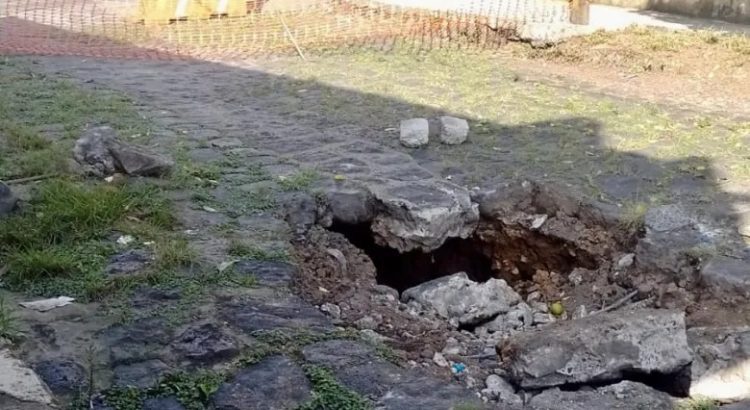 Ayuntamiento ignora socavón en Xalapa