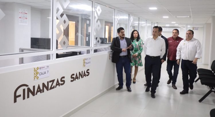 Rescatan en Veracruz el edificio 5 de Mayo para la Oficina de Hacienda Rescatan en Veracruz el edificio 5 de Mayo para la Oficina de Hacienda