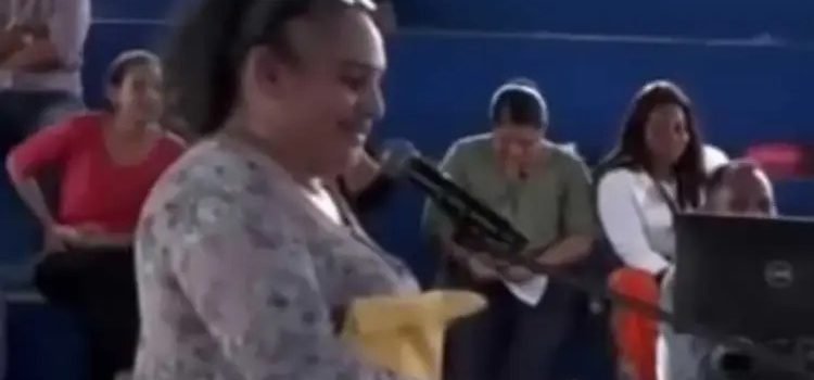 Concursó por una plaza para dar clases de inglés