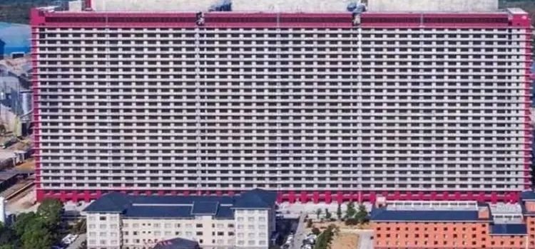 Construyen rascacielos de 26 pisos