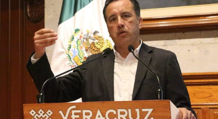 Convoca gobernador de Veracruz a un mitin pacífico frente a la SCJN