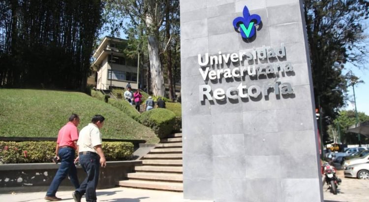 Esto es lo que debes saber si vas a presentar examen en la UV