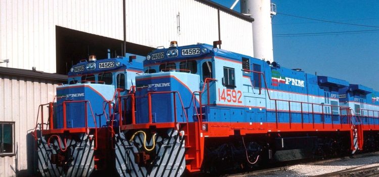 Extrabajadores de Ferronales que no recibieron pensión, piden ayuda AMLO