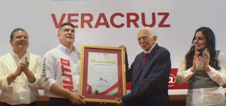 Muere Carlos Brito, con más de 70 años como priista en Veracruz