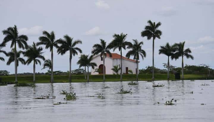 Sur de Veracruz en emergencia por inundaciones; varias comunidades han quedado incomunicadas