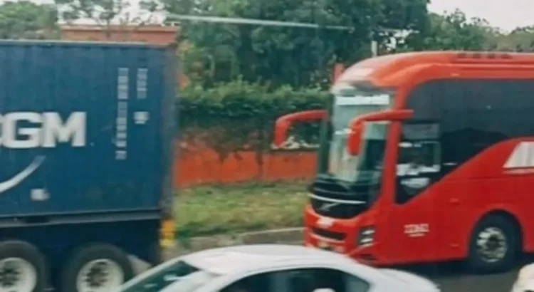 Por trabajos de mantenimiento, hay cierre en autopista con dirección a Veracruz