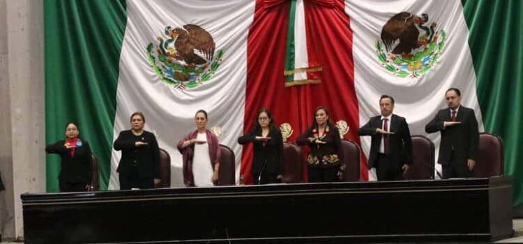 Rocío Nahle García ya es gobernadora constitucional de Veracruz