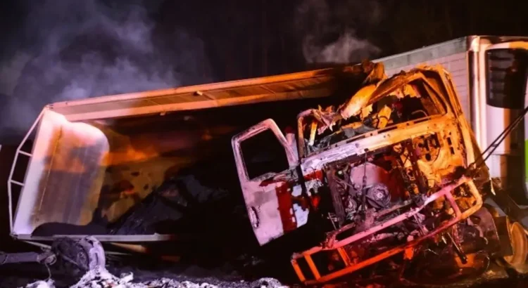 Revelan aumento de 28% en accidentes de unidades de transporte en Veracruz