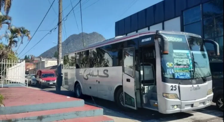 Aumenta al doble el costo de la tarifa de autobuses que trasladan en Orizaba-Córdob