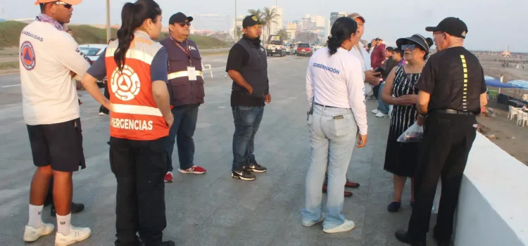 Protección Civil confirma saldo blanco en festejos de Año Nuevo en Veracruz