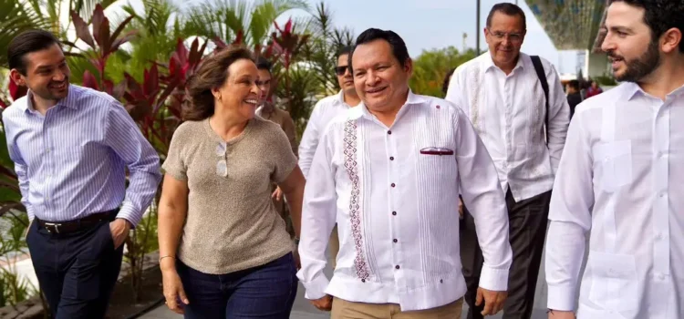 Se reúne Rocío Nahle y gobernador de Yucatán; buscan desarrollo conjunto de puertos Se reúne Rocío Nahle y gobernador de Yucatán; buscan desarrollo conjunto de puertos