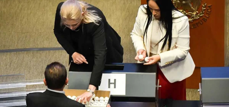 Suprema Corte rechaza los resultados de la tómbola del Senado