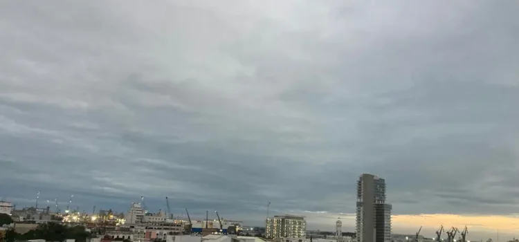 Cierran el puerto de Veracruz por Norte Cierran el puerto de Veracruz por Norte