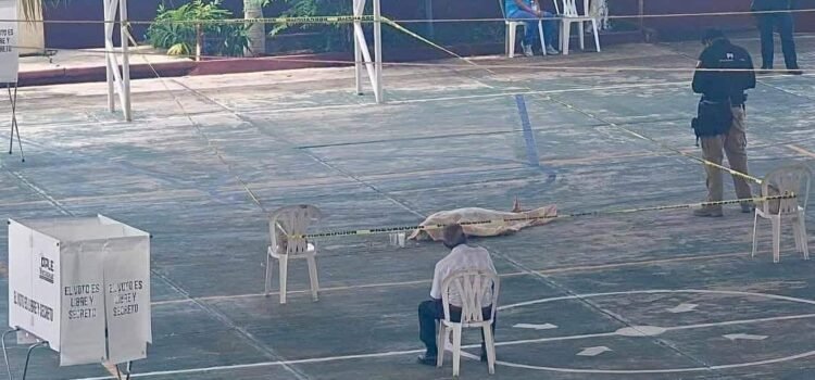 Adulta mayor muere tras emitir su voto en Poza Rica, Veracruz; sufre infarto en casilla