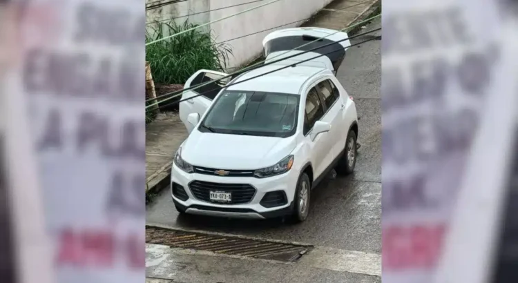 Abandonan restos humanos en Veracruz; cámara captó el momento