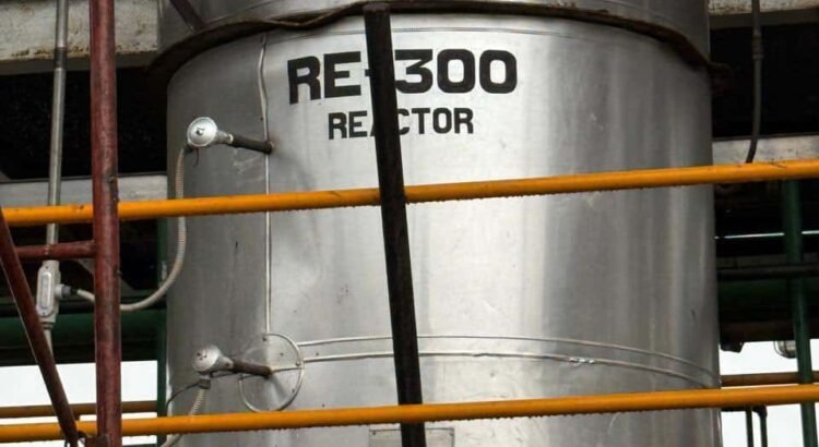 Factoría clandestina no es mini refinería, precisa Nahle