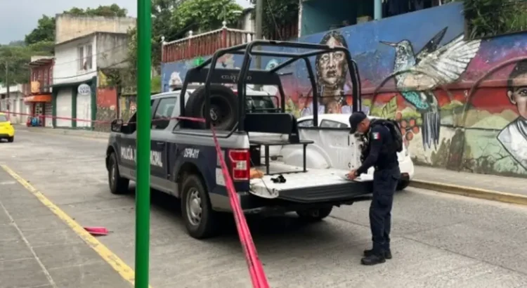 Habitantes de Coatepec exigen a autoridades no minimizar el paseo por las calles de una cabeza humana Habitantes de Coatepec exigen a autoridades no minimizar el paseo por las calles de una cabeza humana