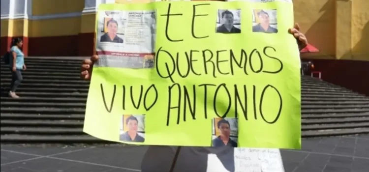Antonio fue al centro de Xalapa a entrevista de trabajo y ya no regresó, exigen localización