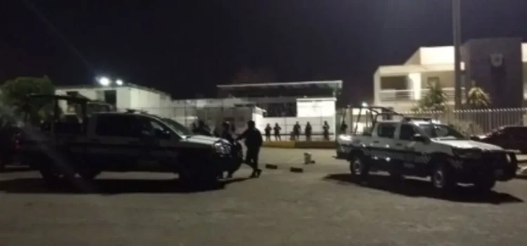 Autoridades estatales y federales revisan penales de Zongolica y Amatlán