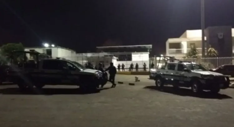 Autoridades estatales y federales revisan penales de Zongolica y Amatlán