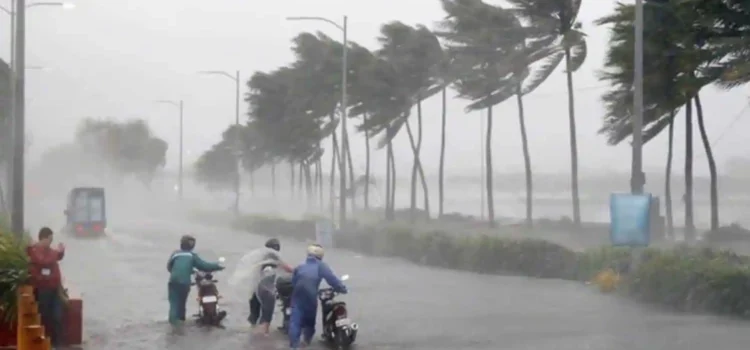 Por fuertes lluvias, vigilan niveles de los ríos Cazones y Pantepec en Veracruz