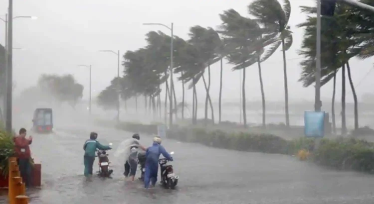 Por fuertes lluvias, vigilan niveles de los ríos Cazones y Pantepec en Veracruz