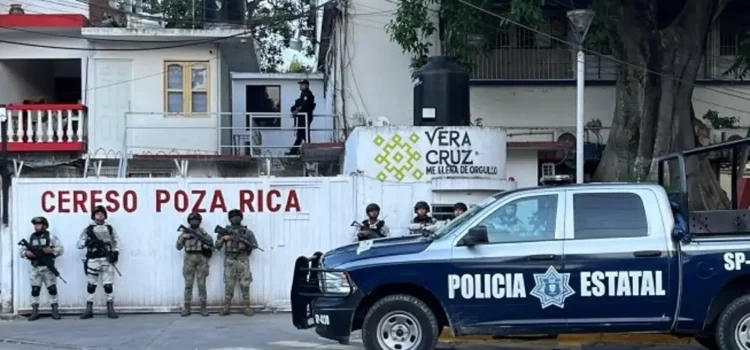 Trasladan a otros penales a 43 internos del cereso de Poza Rica, Veracruz