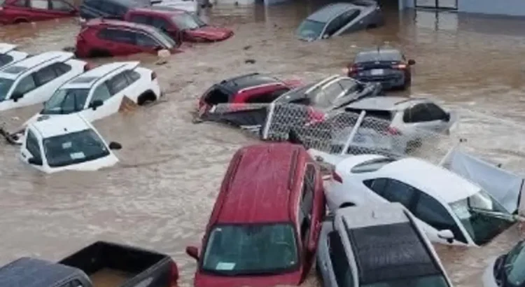 Aumentan a 66 los muertos y a 75 desaparecidos por lluvias en Veracruz y 4 estados