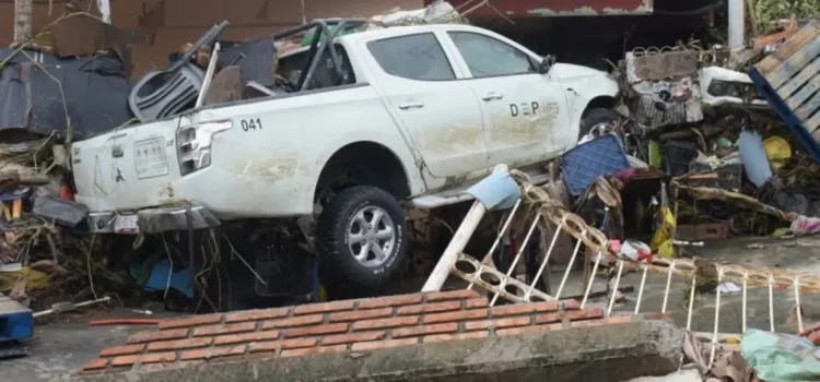 Sube a 36 el número de decesos tras las lluvias e inundaciones en el norte de Veracruz Sube a 36 el número de decesos tras las lluvias e inundaciones en el norte de Veracruz