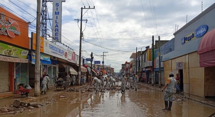 Sigue en aumento el número de muertos por lluvias en Veracruz; ya son 72 en el país