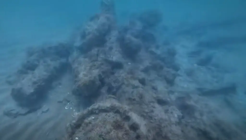 Descubren restos de un barco de guerra en el mar de Alvarado, Veracruz